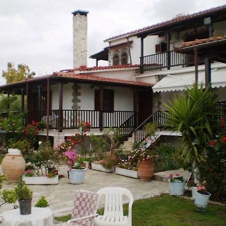 Ferienwohnung Nireas Nea Skioni Exterior foto