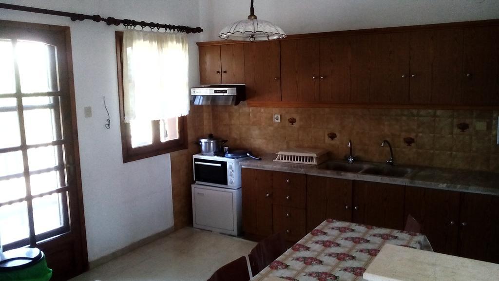 Ferienwohnung Nireas Nea Skioni Exterior foto