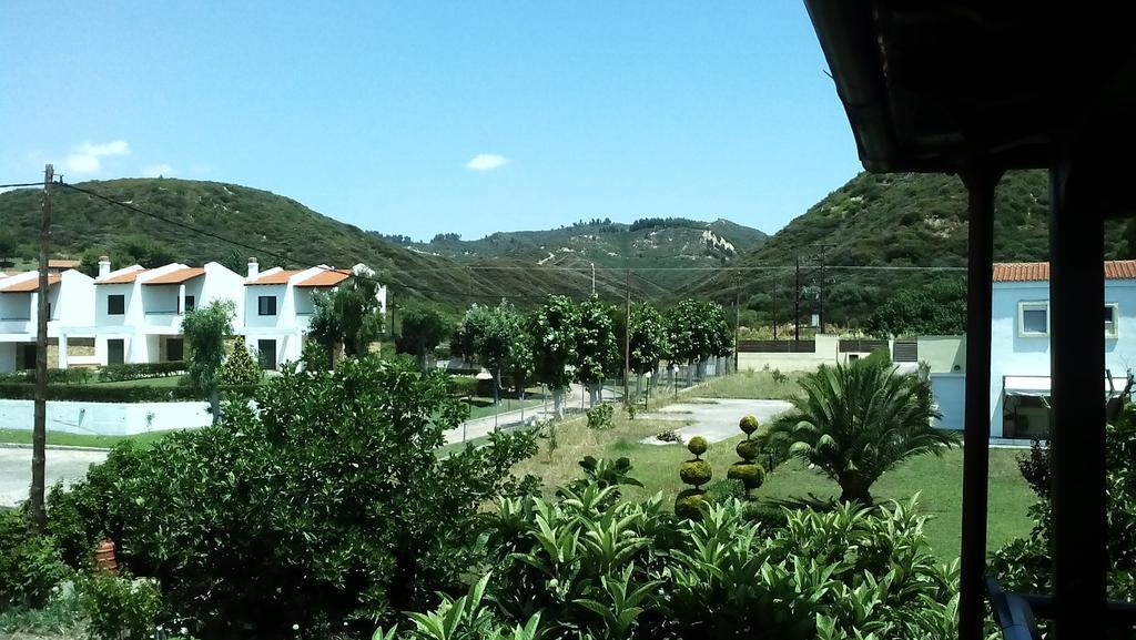 Ferienwohnung Nireas Nea Skioni Exterior foto