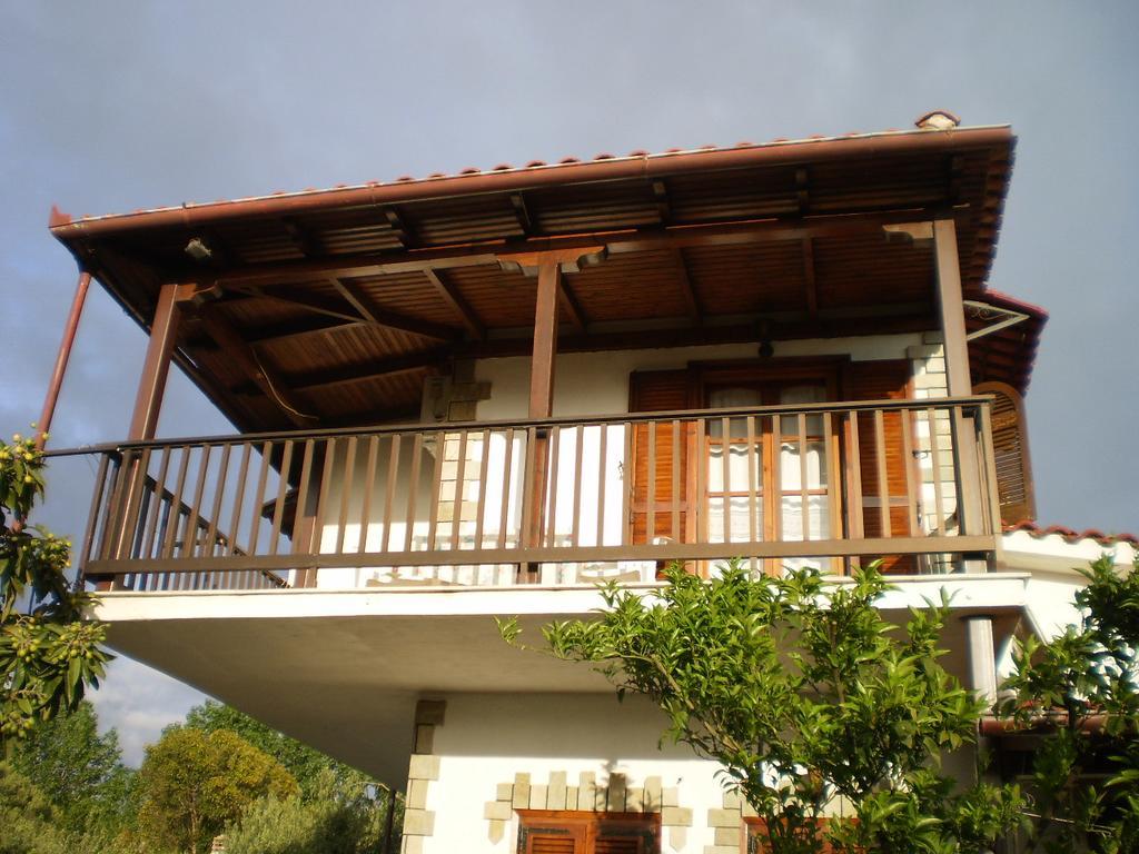 Ferienwohnung Nireas Nea Skioni Exterior foto